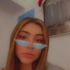 Meet your Posher, Krista